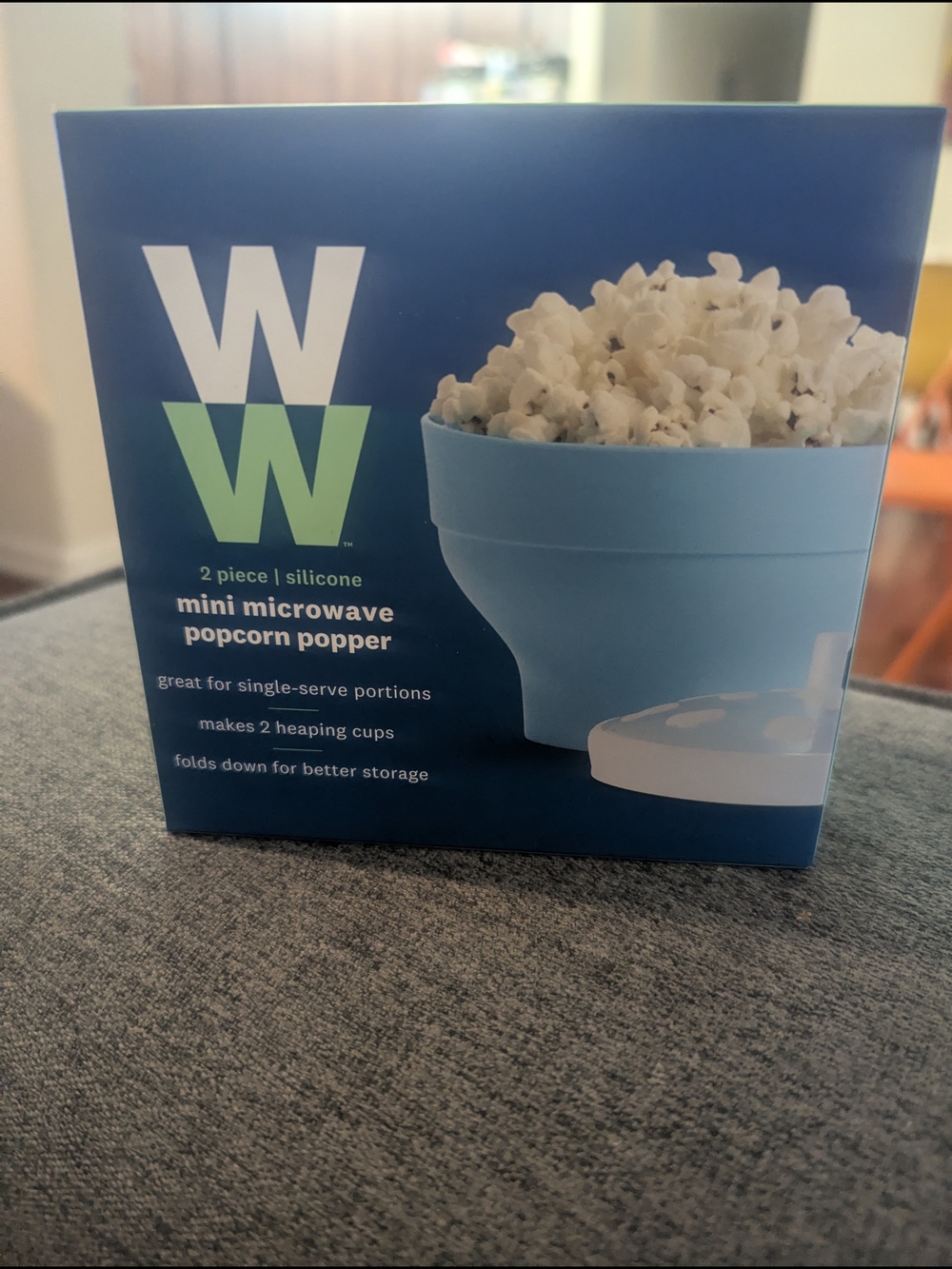 Weight Watchers Blue Silicone Mini Microwave Popcorn Popper